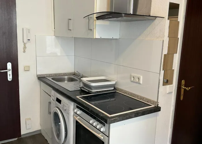 Appartement Gemuetlich Und Zentral 5 Minuten Zum Hauptbahnhof