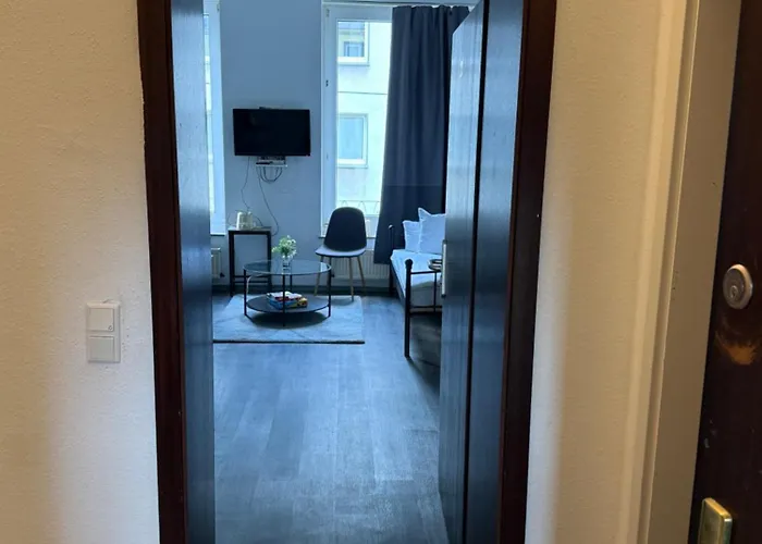 Gemuetlich Und Zentral 5 Minuten Zum Hauptbahnhof デュッセルドルフ