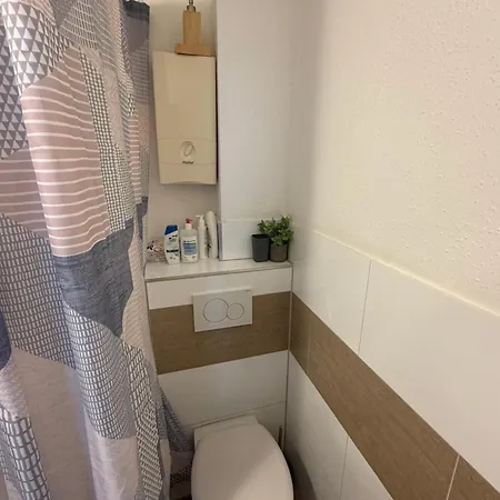 Gemuetlich Und Zentral 5 Minuten Zum Hauptbahnhof דיסלדורף